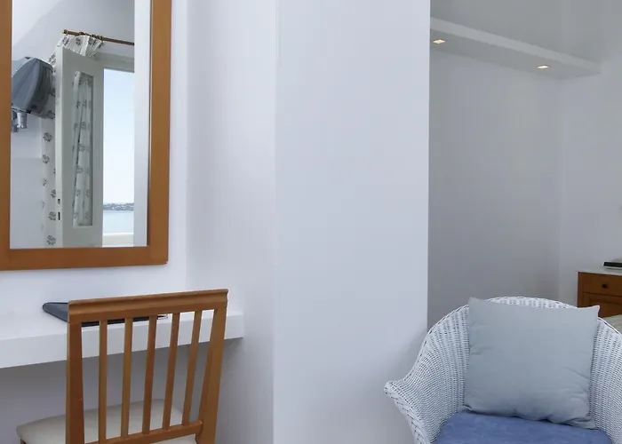 米克诺斯景致酒店 3*